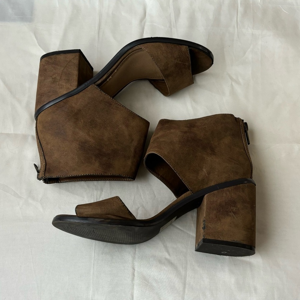 Brown Block Heel Sandals
